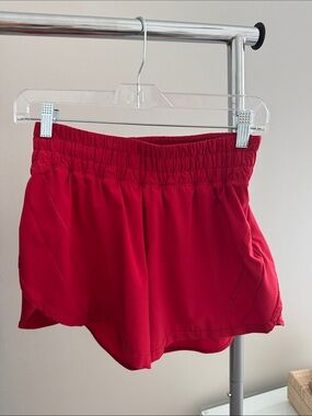 Lululemon Track That Women’s Running Shorts, size 6